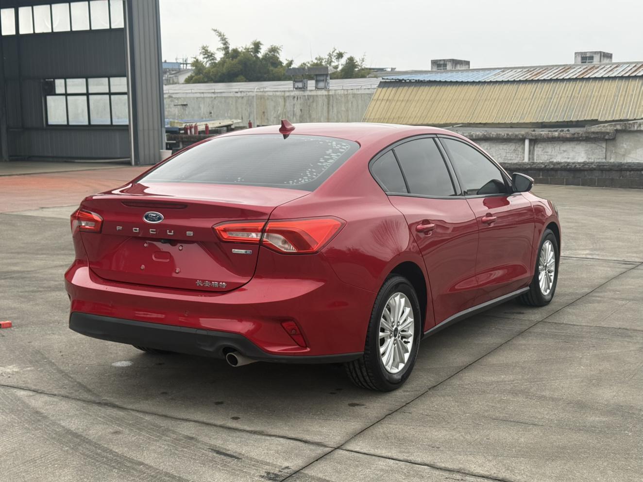 Ford Focus ST 2019 thumb 5