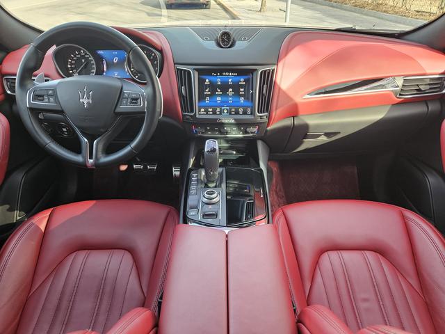 Maserati Levante 2020 thumb 5