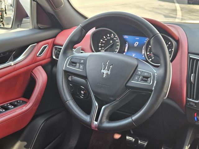 Maserati Levante 2020 thumb 8