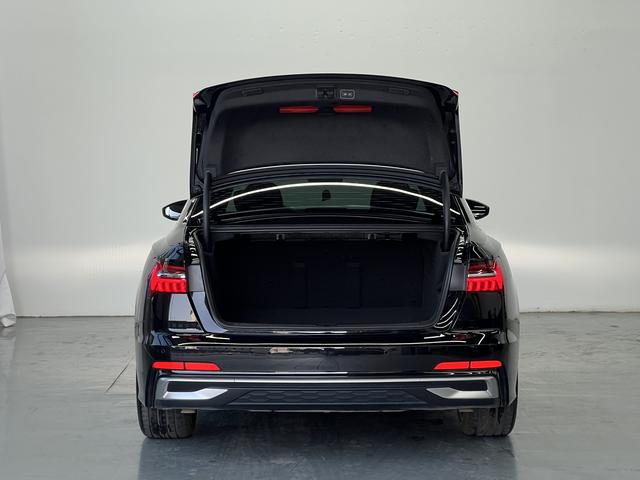 Audi A6 2024 thumb 12