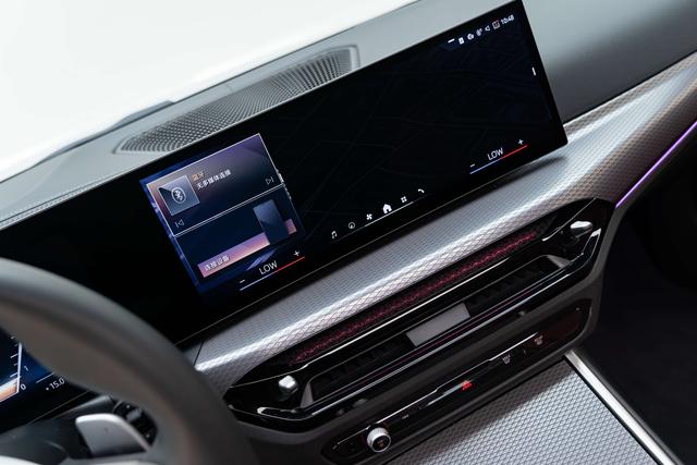 BMW 4 серии 2024 thumb 9