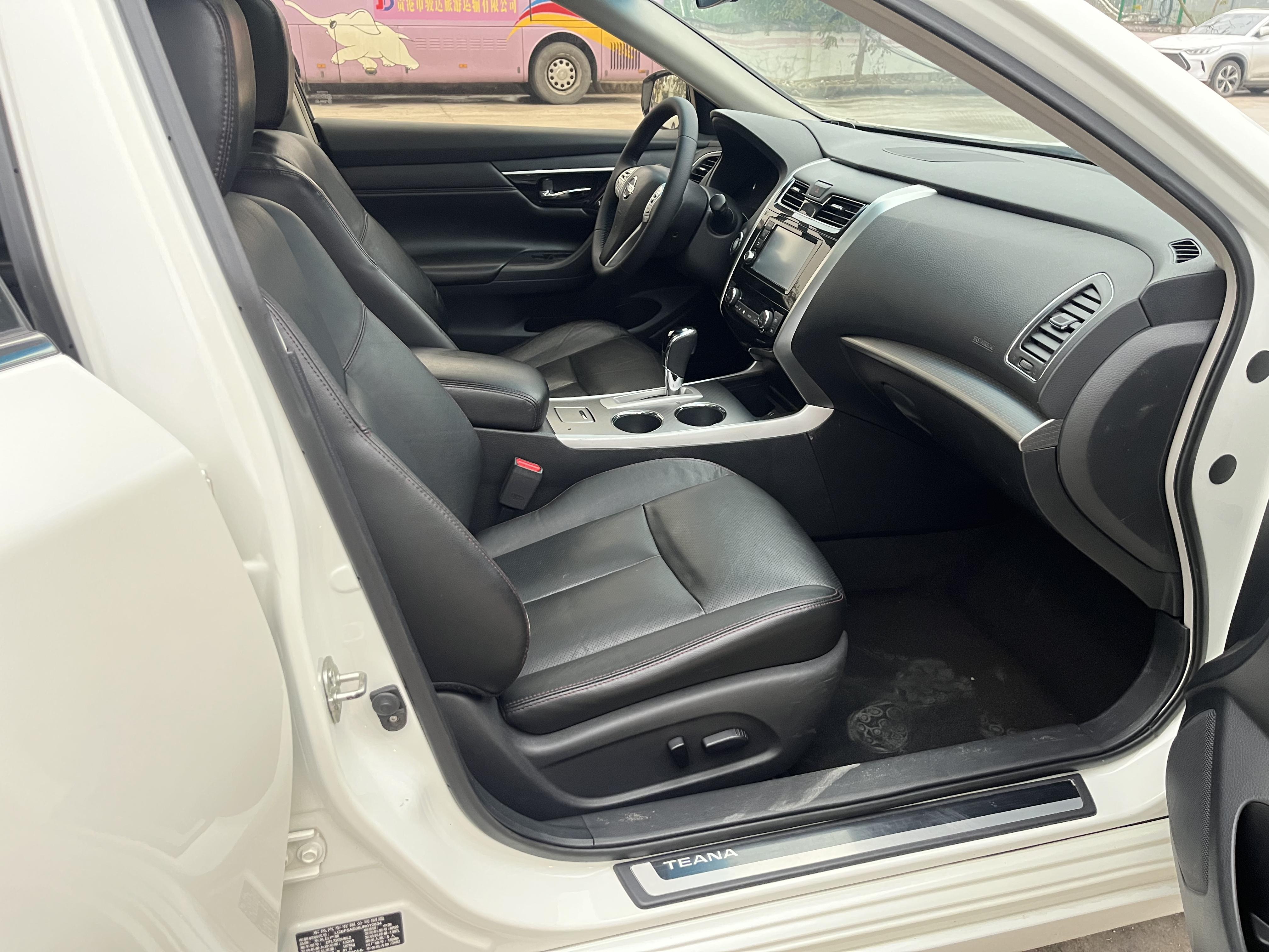Nissan Altima 2018 thumb 8