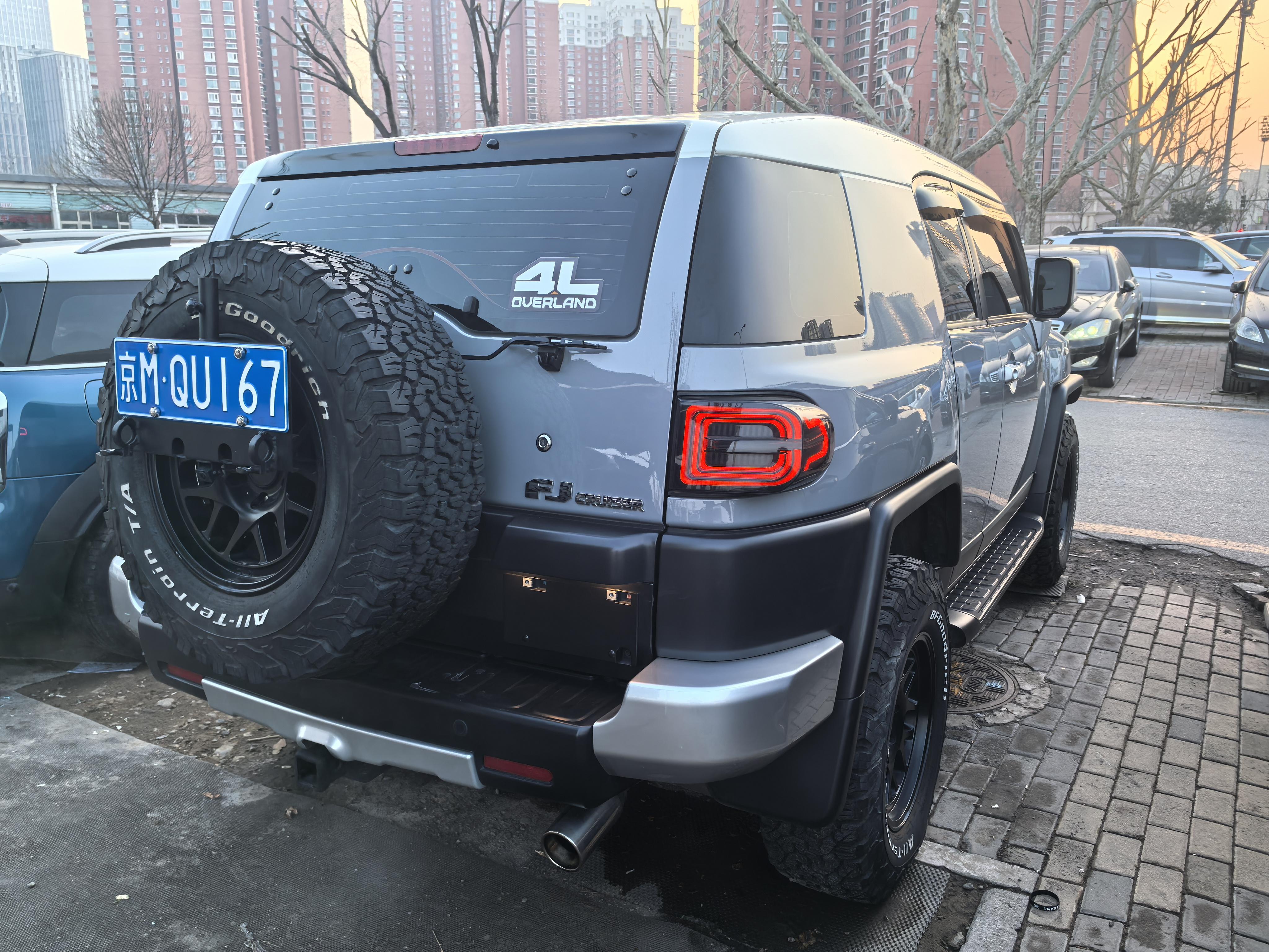 Toyota FJ Cruiser 2024 thumb 2