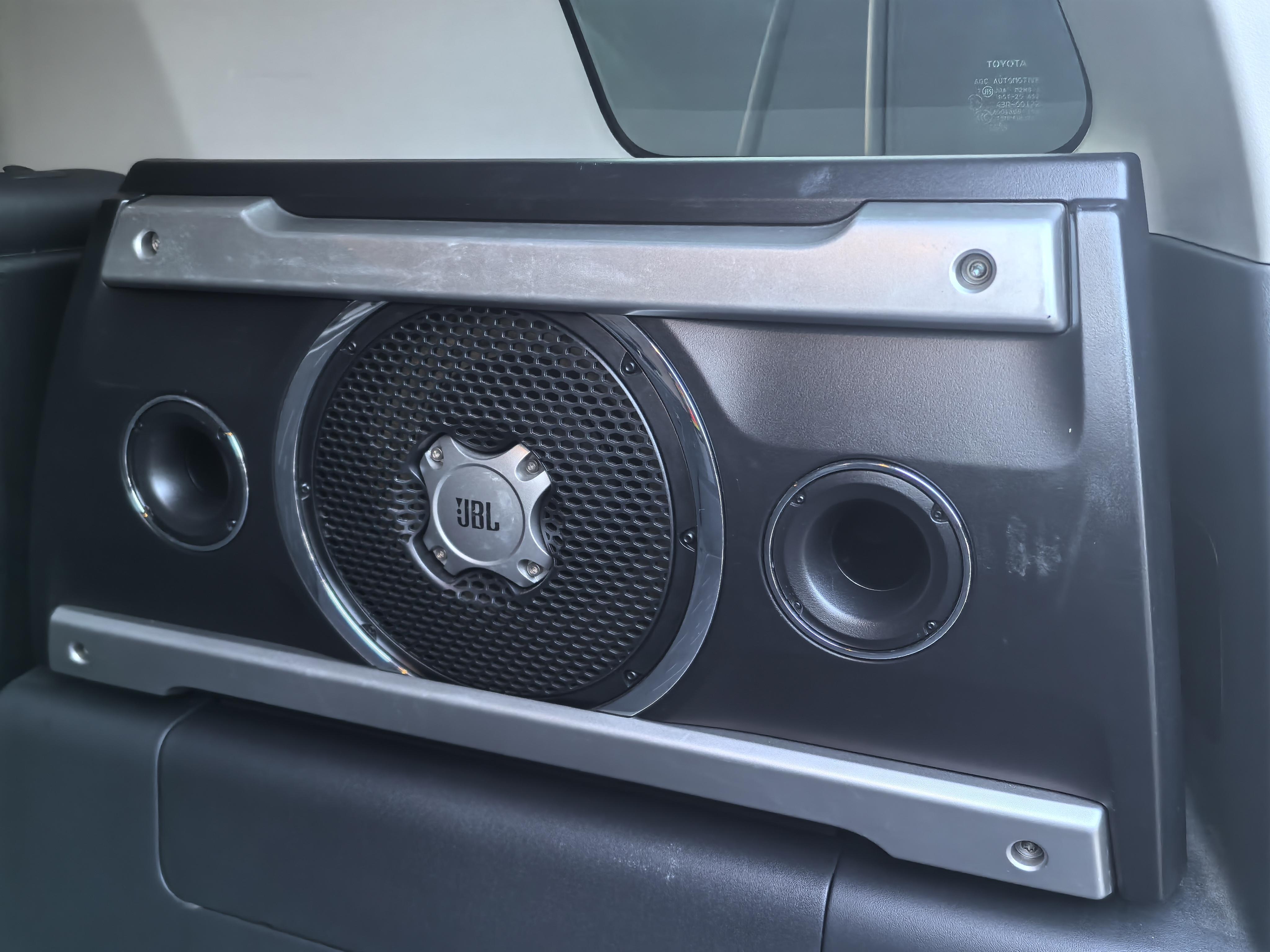 Toyota FJ Cruiser 2024 thumb 7