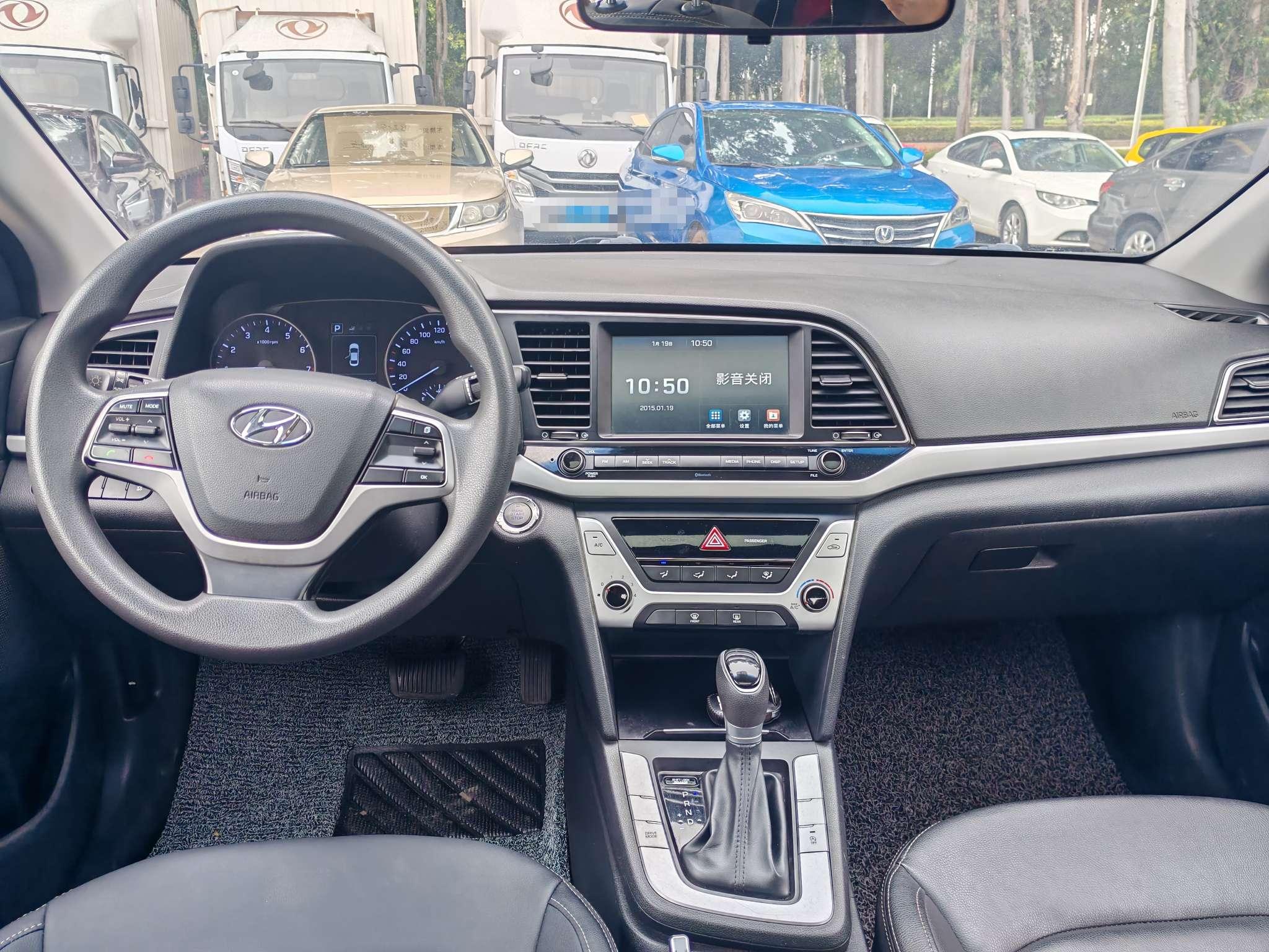 Hyundai Elantra 2019 thumb 6
