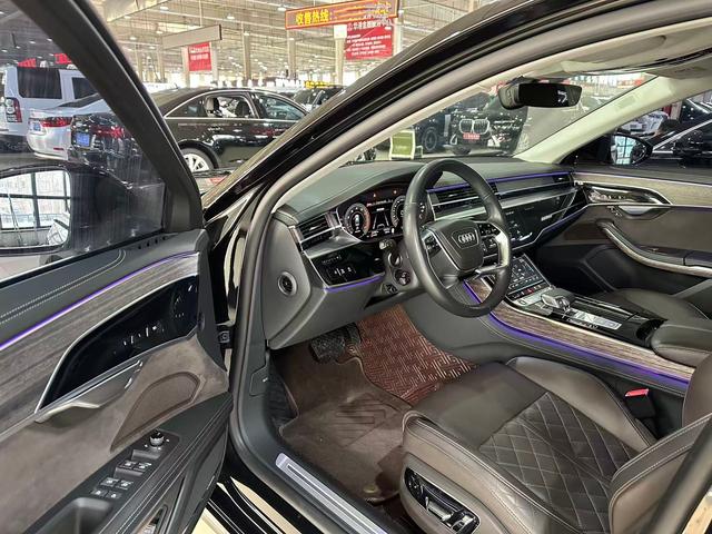 Audi A8 2023 thumb 6