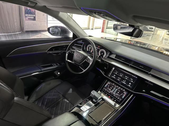 Audi A8 2023 thumb 11