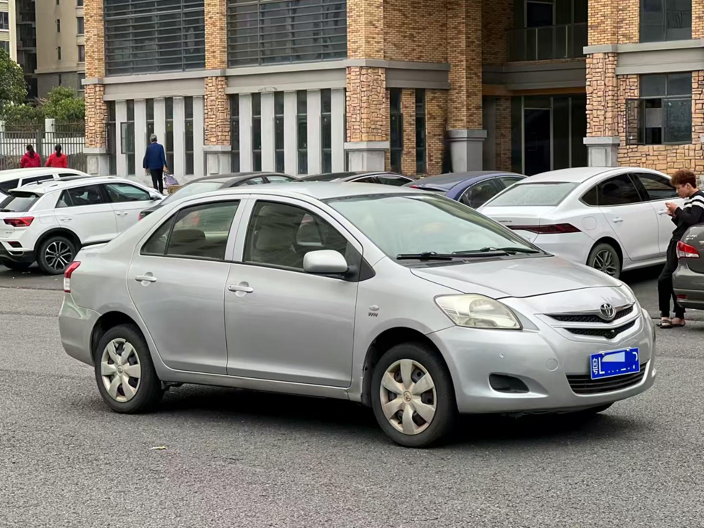 Toyota Vios 2009 thumb 10
