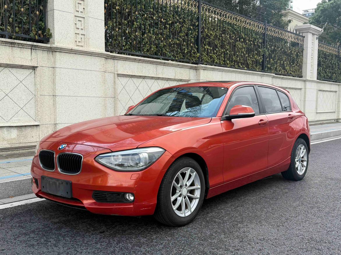 BMW 1 серии 2012 thumb 12