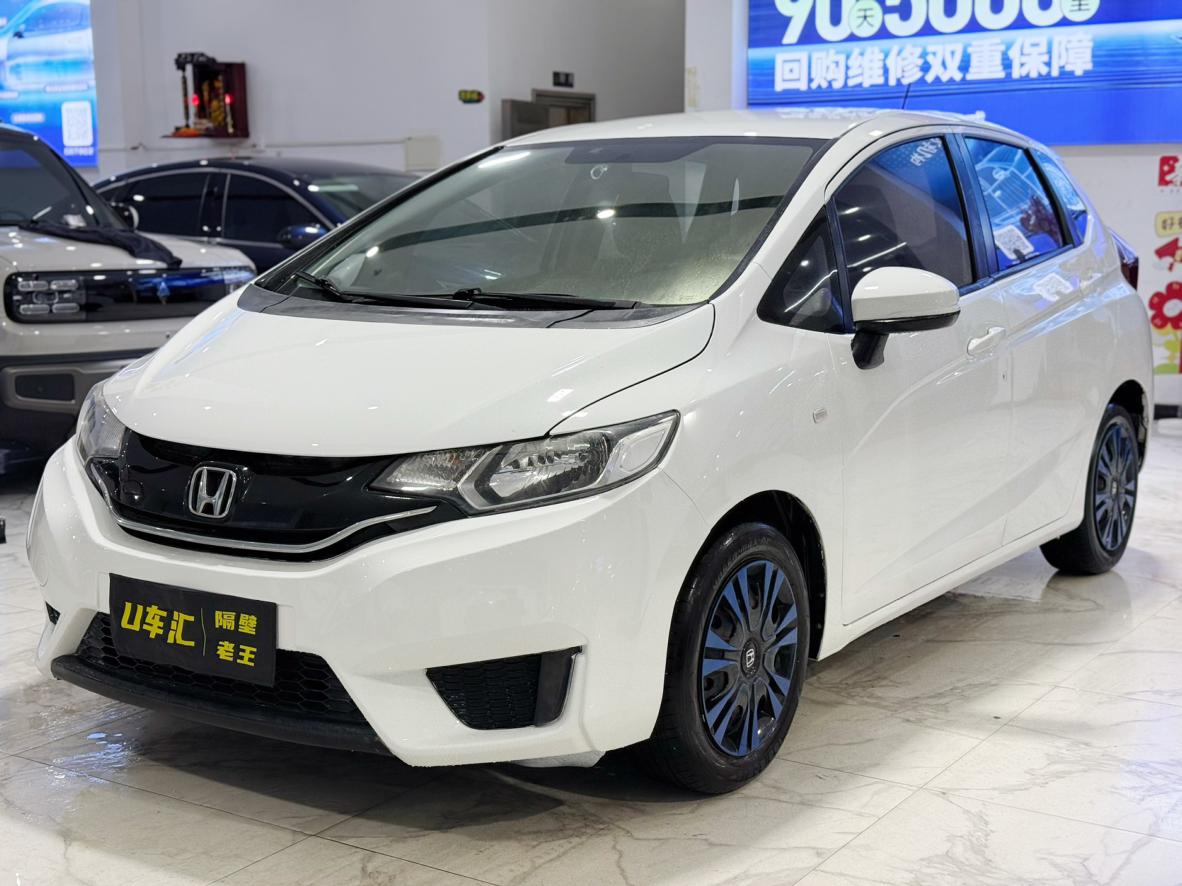 Honda Fit Shuttle 2017 thumb 8