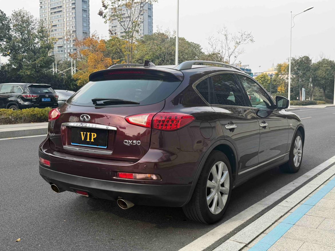 Infiniti QX50 2014 thumb 3