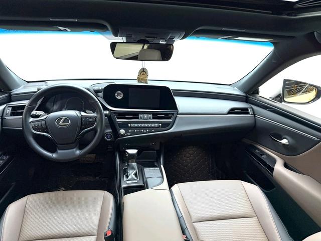 Lexus ES 2021 thumb 6