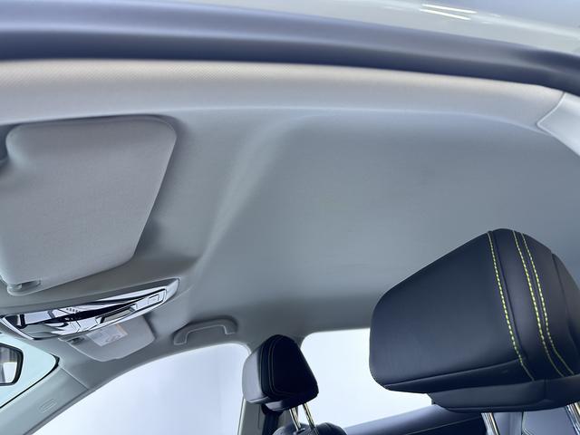 Ford PHEV 2025 thumb 11
