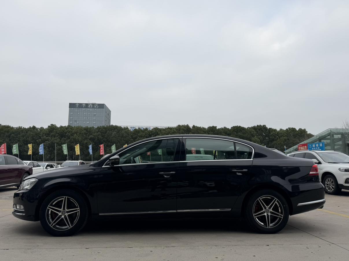Volkswagen Magotan 2013 thumb 2