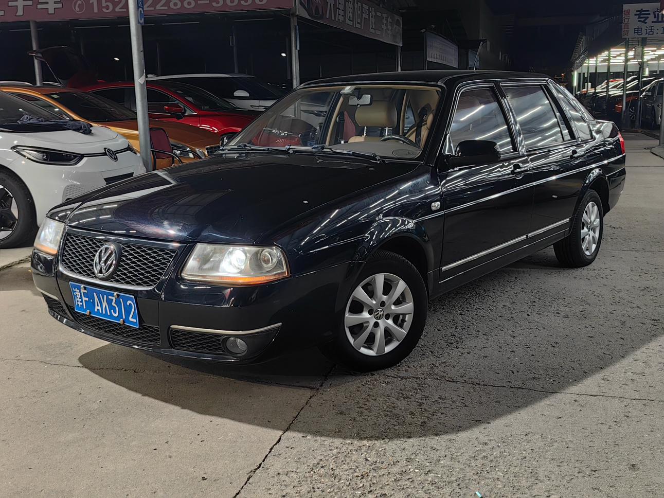 Volkswagen Santana 2012 thumb 12