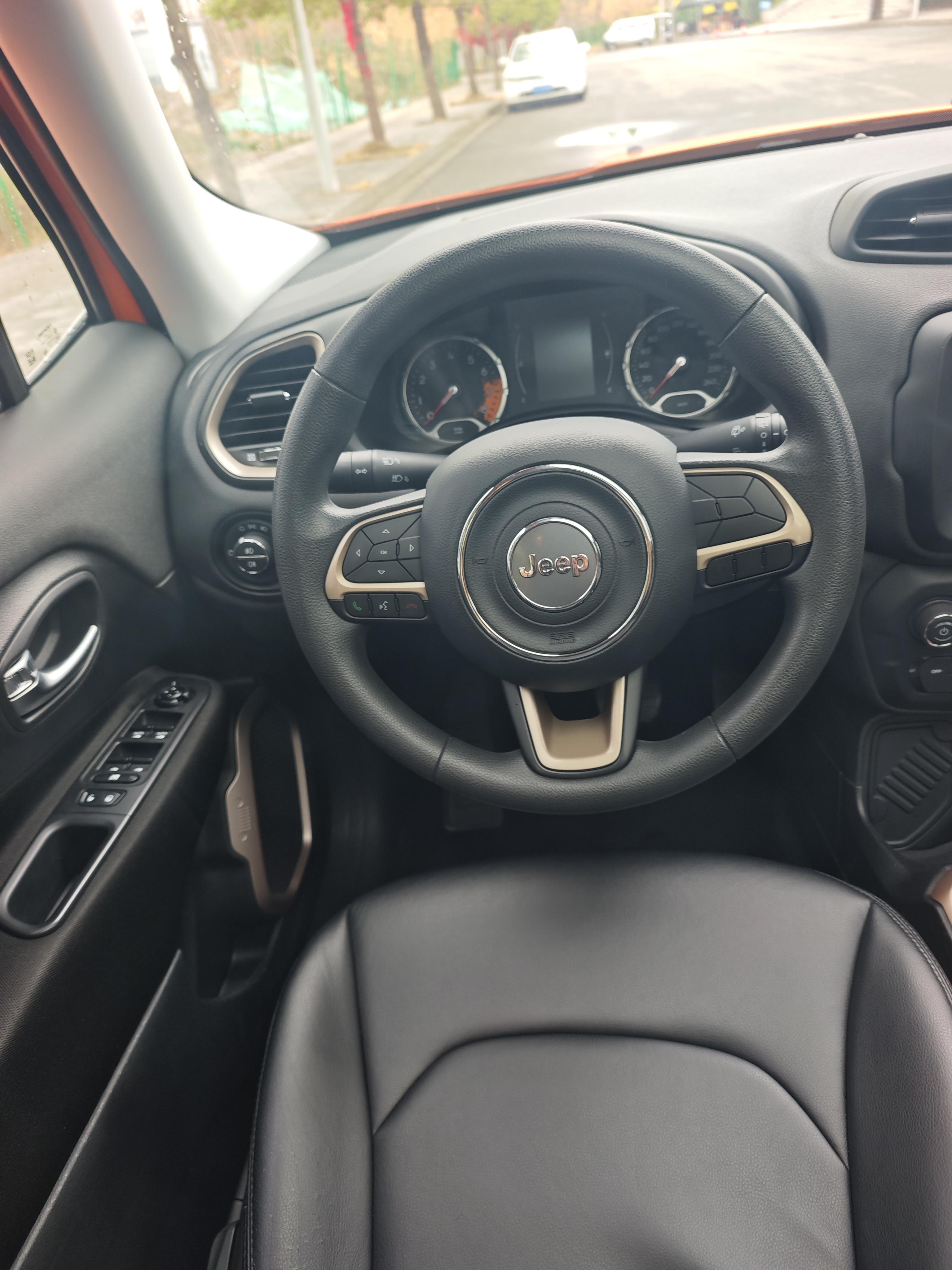 Jeep Renegade 2019 thumb 10