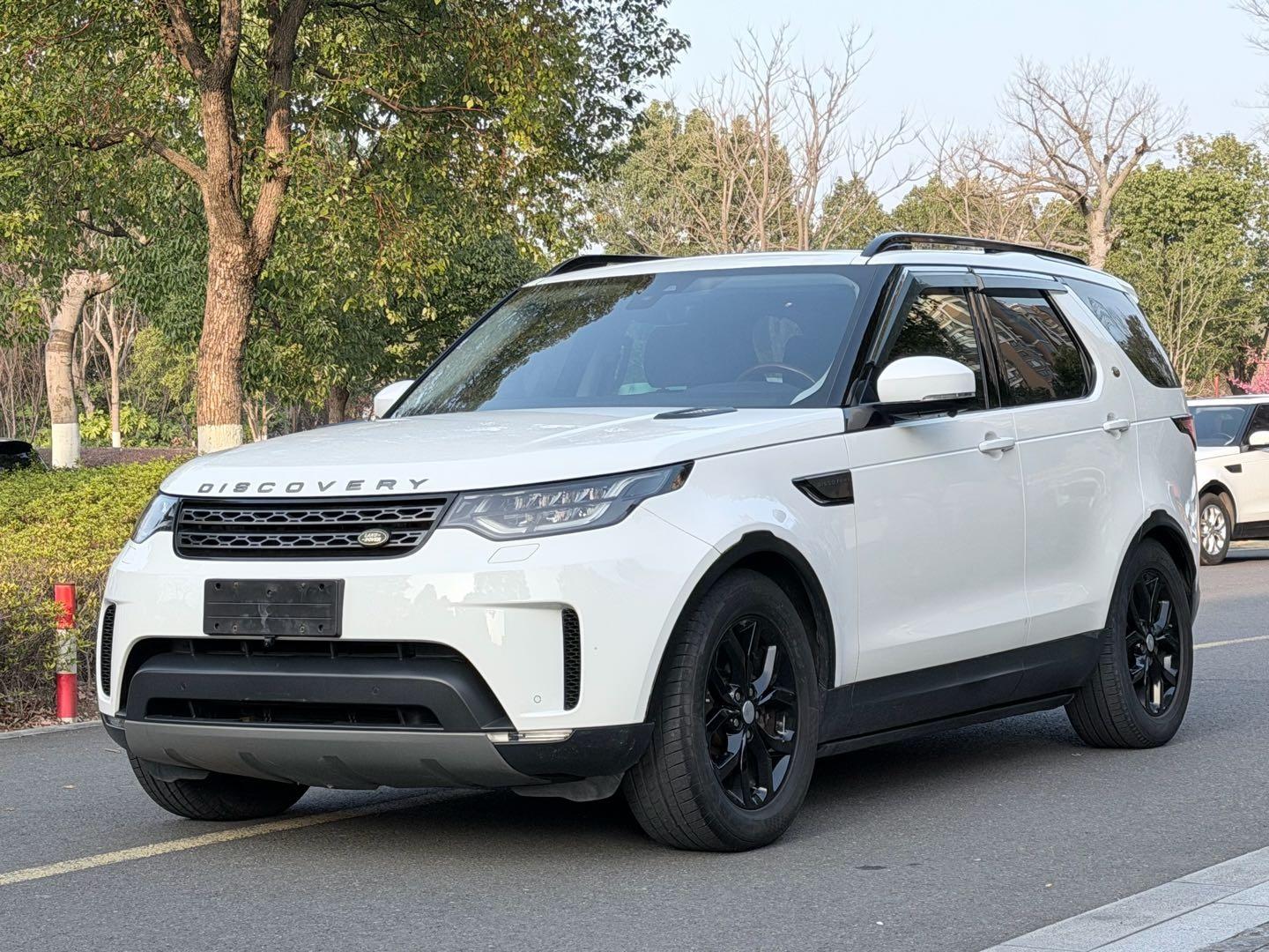 Land Rover Discovery 2018 thumb 11