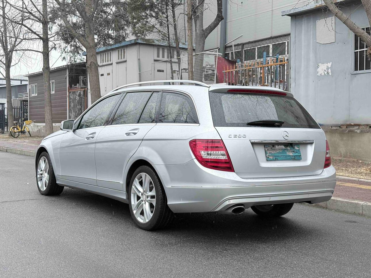 Mercedes-Benz C-Class 2015 thumb 2