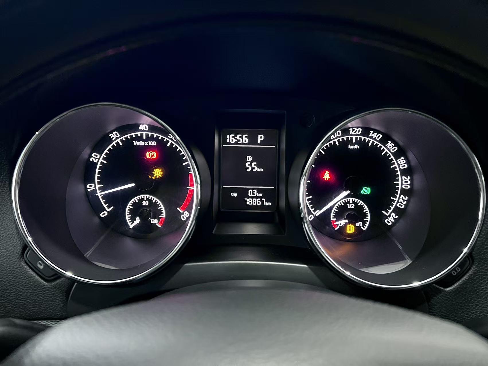 Skoda Yeti 2018 thumb 7