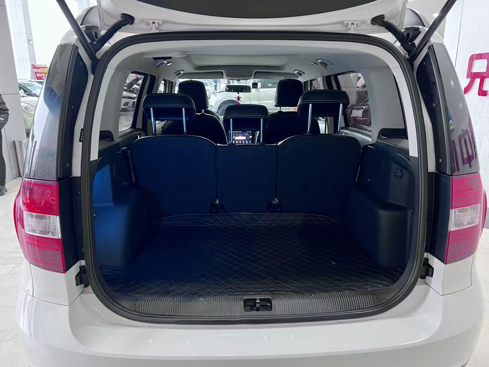 Skoda Yeti 2018 thumb 10