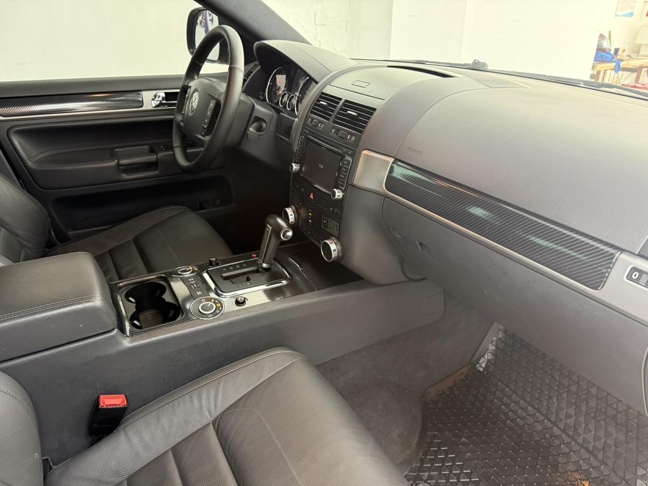 Volkswagen Touareg 2009 thumb 10