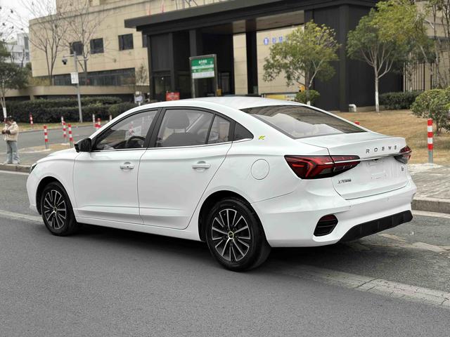 Roewe i5 2021 thumb 10