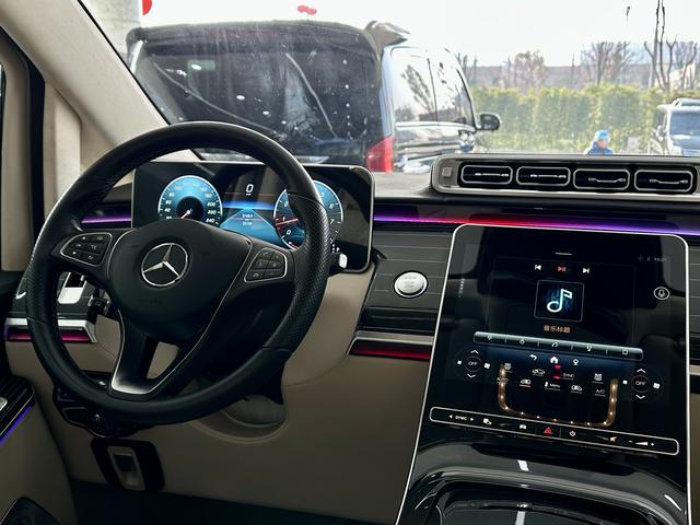 Mercedes-Benz V-Класс 2021 thumb 4