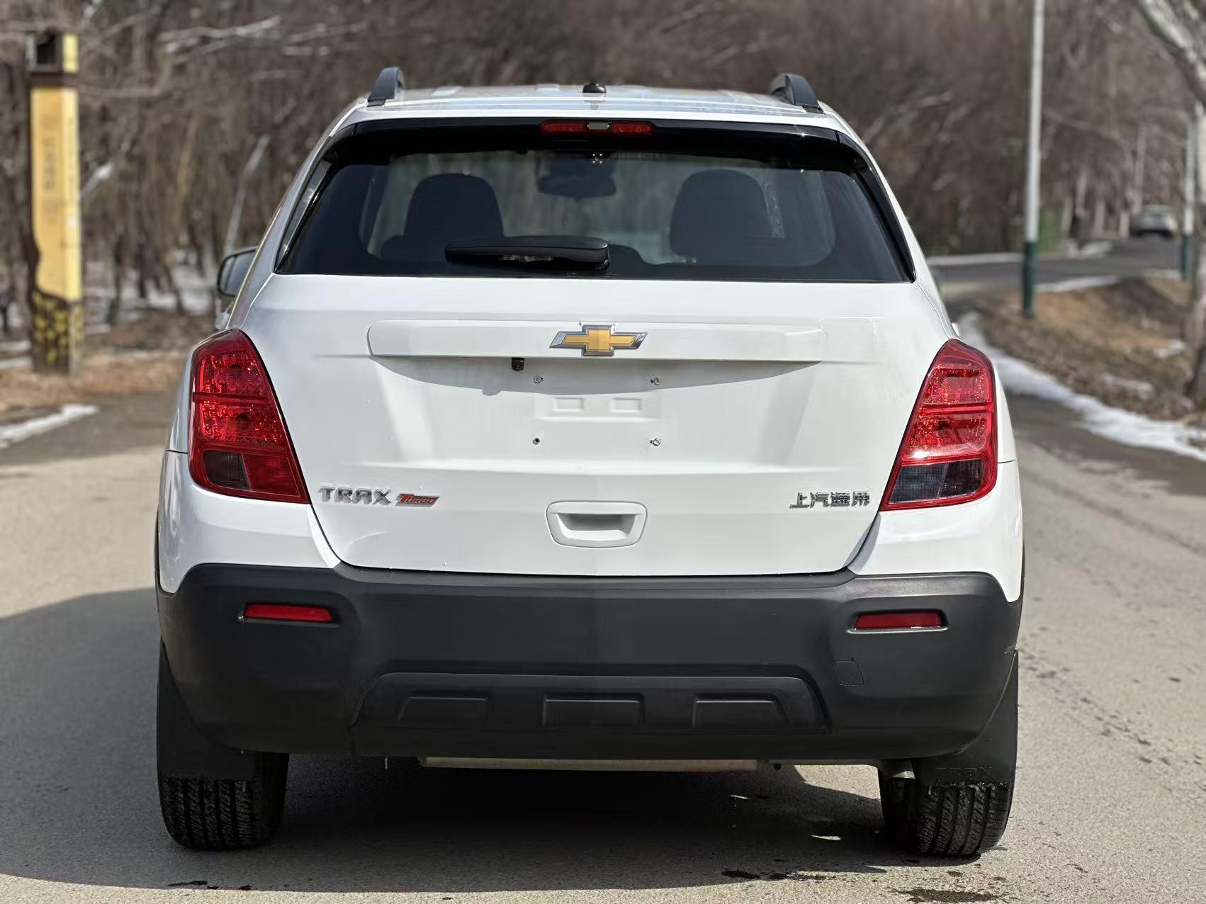 Chevrolet Tracker 2016 thumb 3