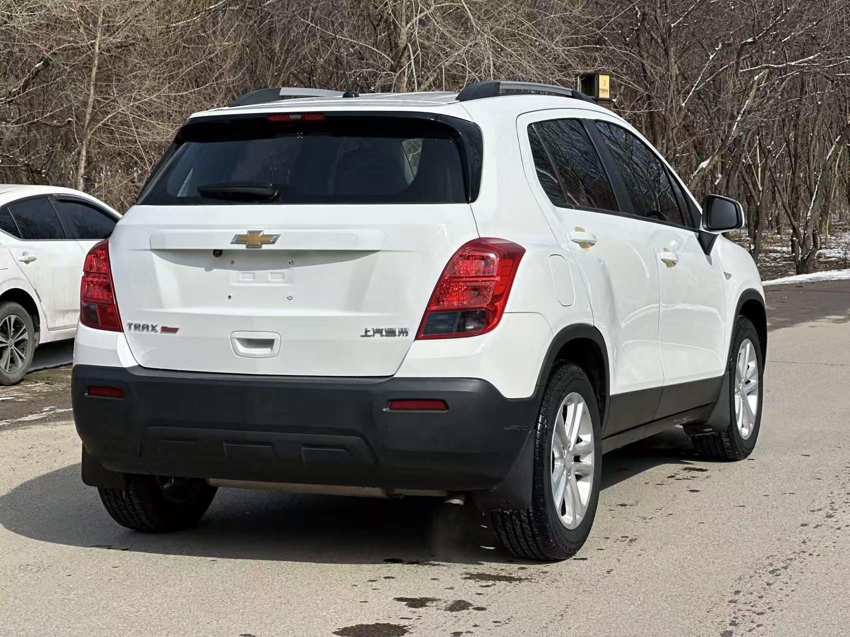 Chevrolet Tracker 2016 thumb 4