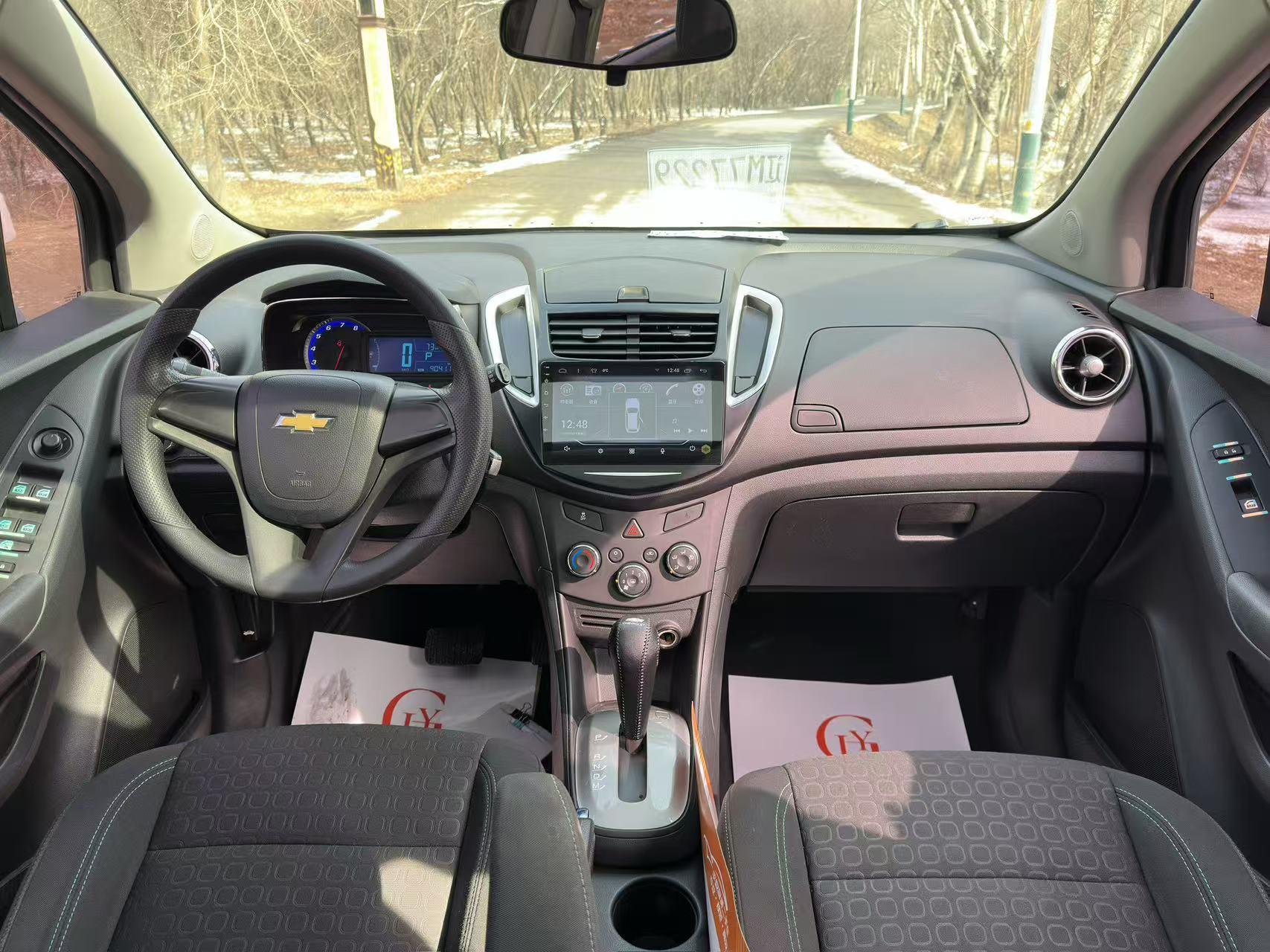 Chevrolet Tracker 2016 thumb 6