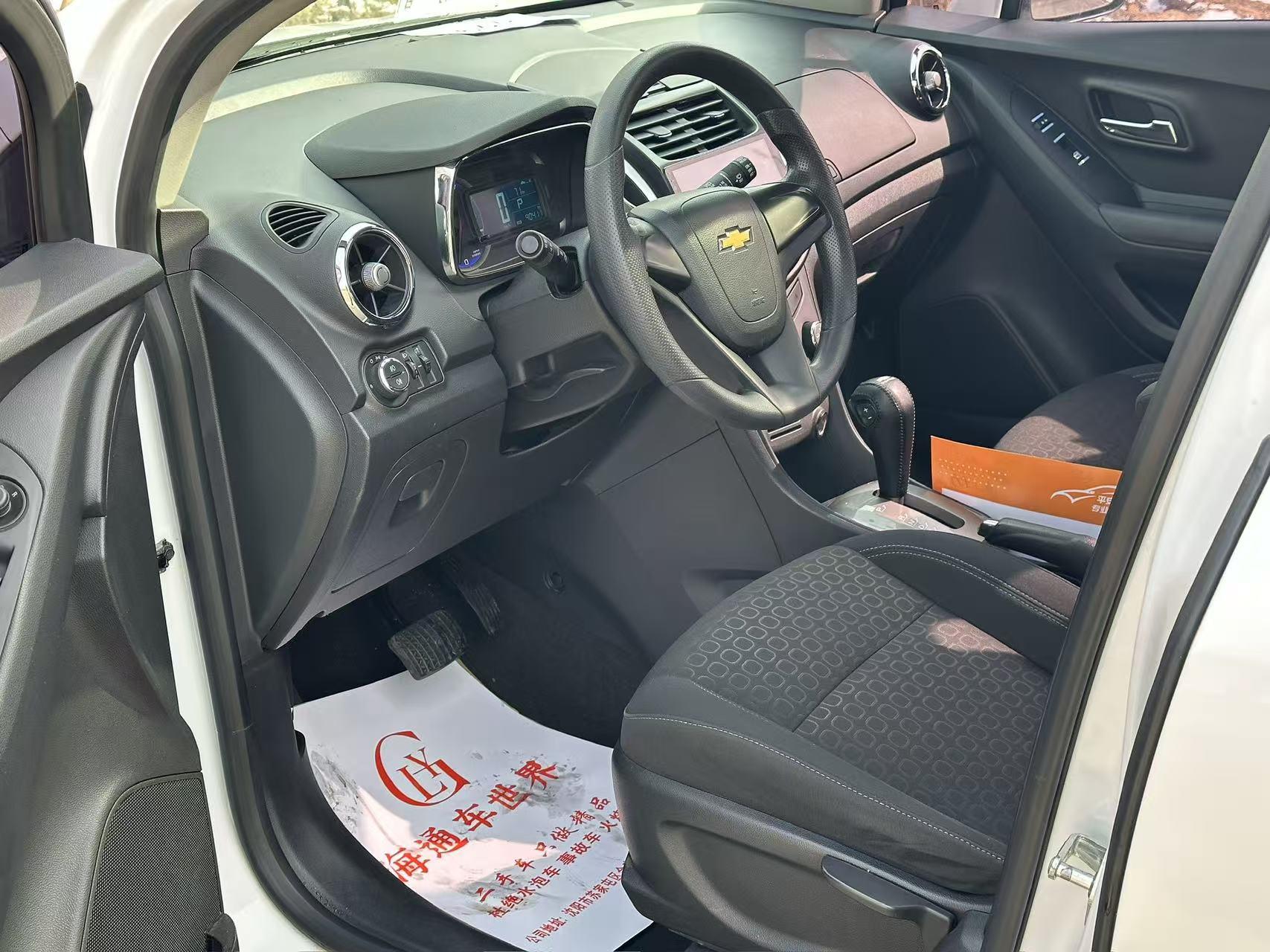 Chevrolet Tracker 2016 thumb 7