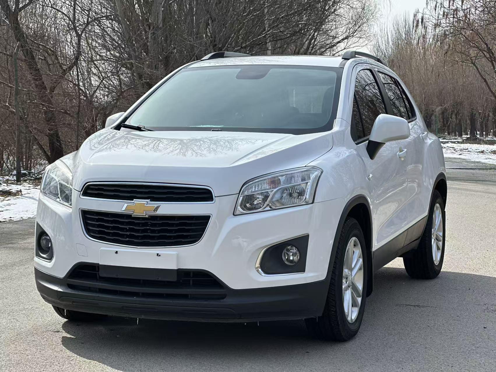 Chevrolet Tracker 2016 thumb 10