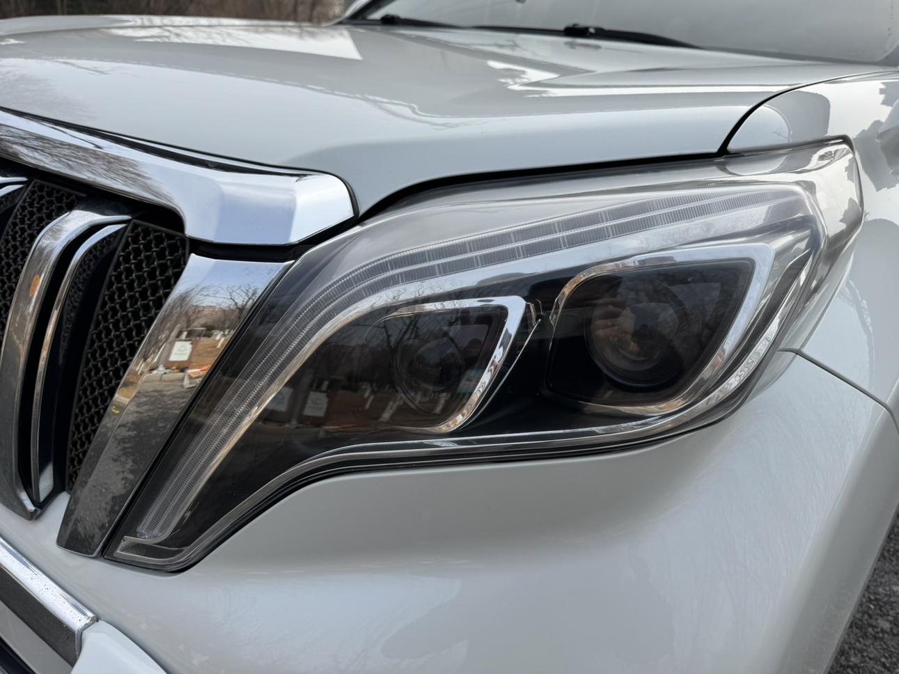 Toyota Land Cruiser Prado 2016 thumb 6