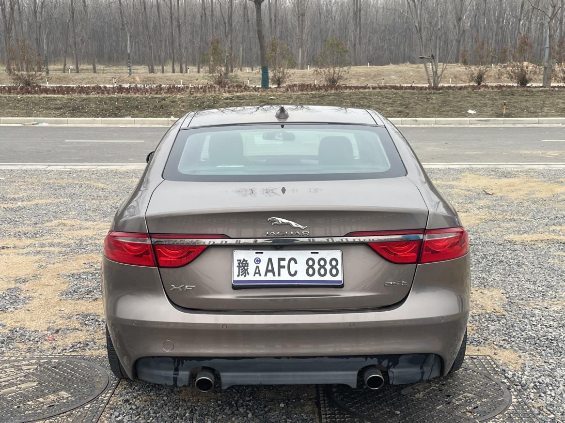 Jaguar XF 2016 thumb 3