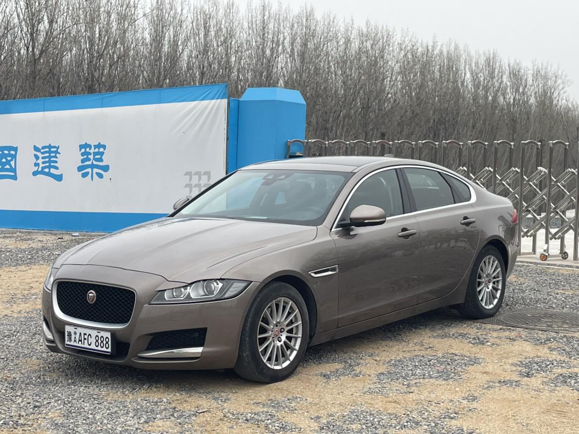 Jaguar XF 2016 thumb 9