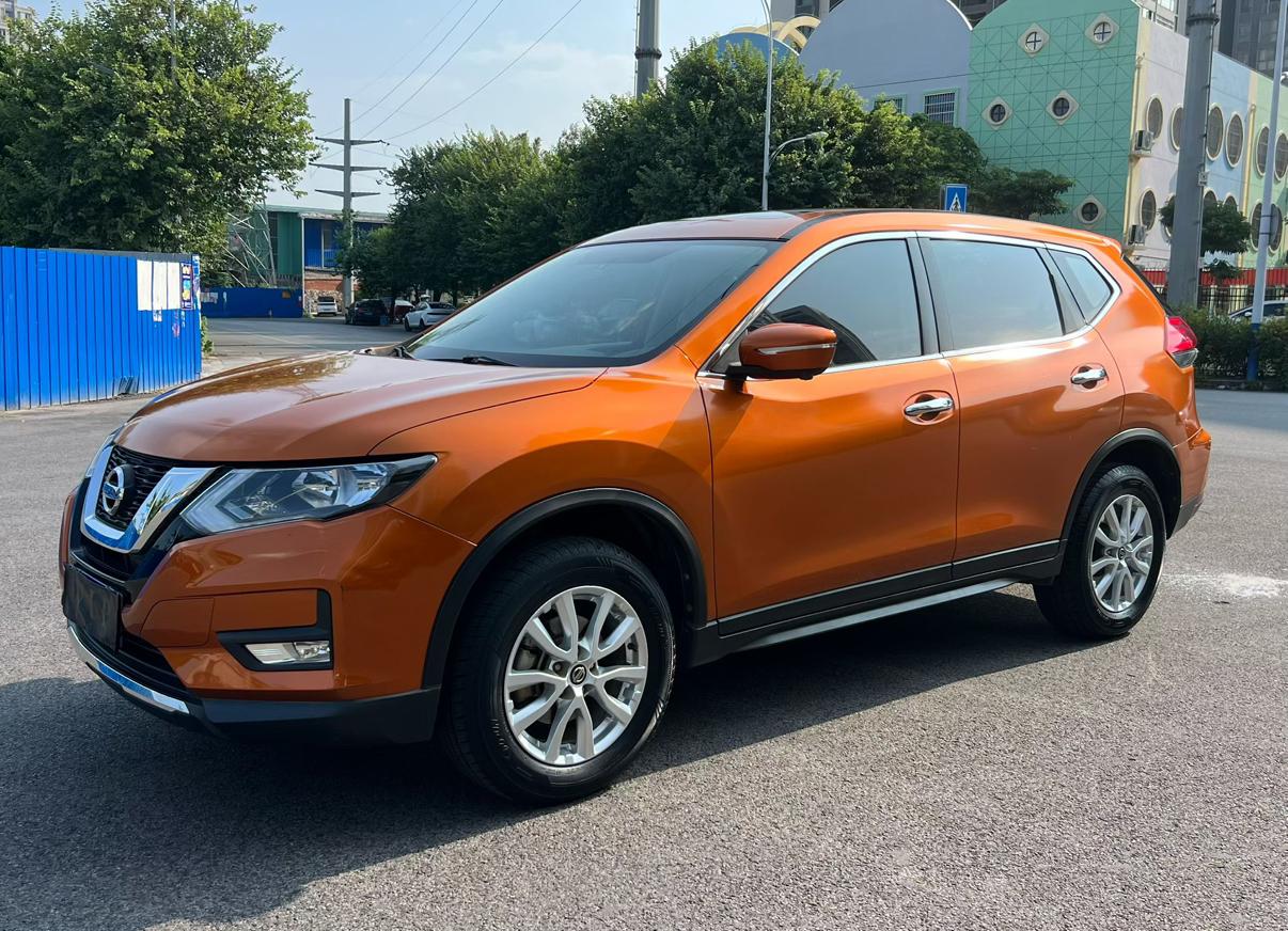 Nissan X-Trail 2018 thumb 8