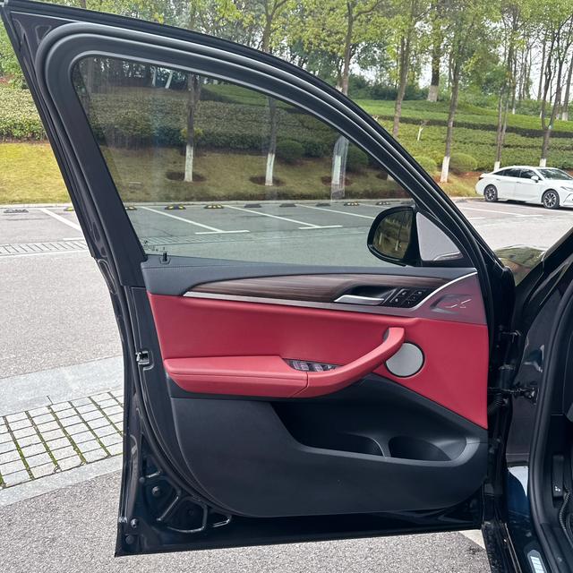 BMW X3 2023 thumb 4