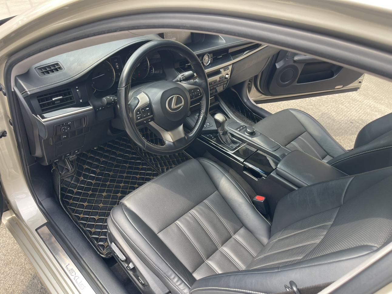 Lexus ES 2017 thumb 9