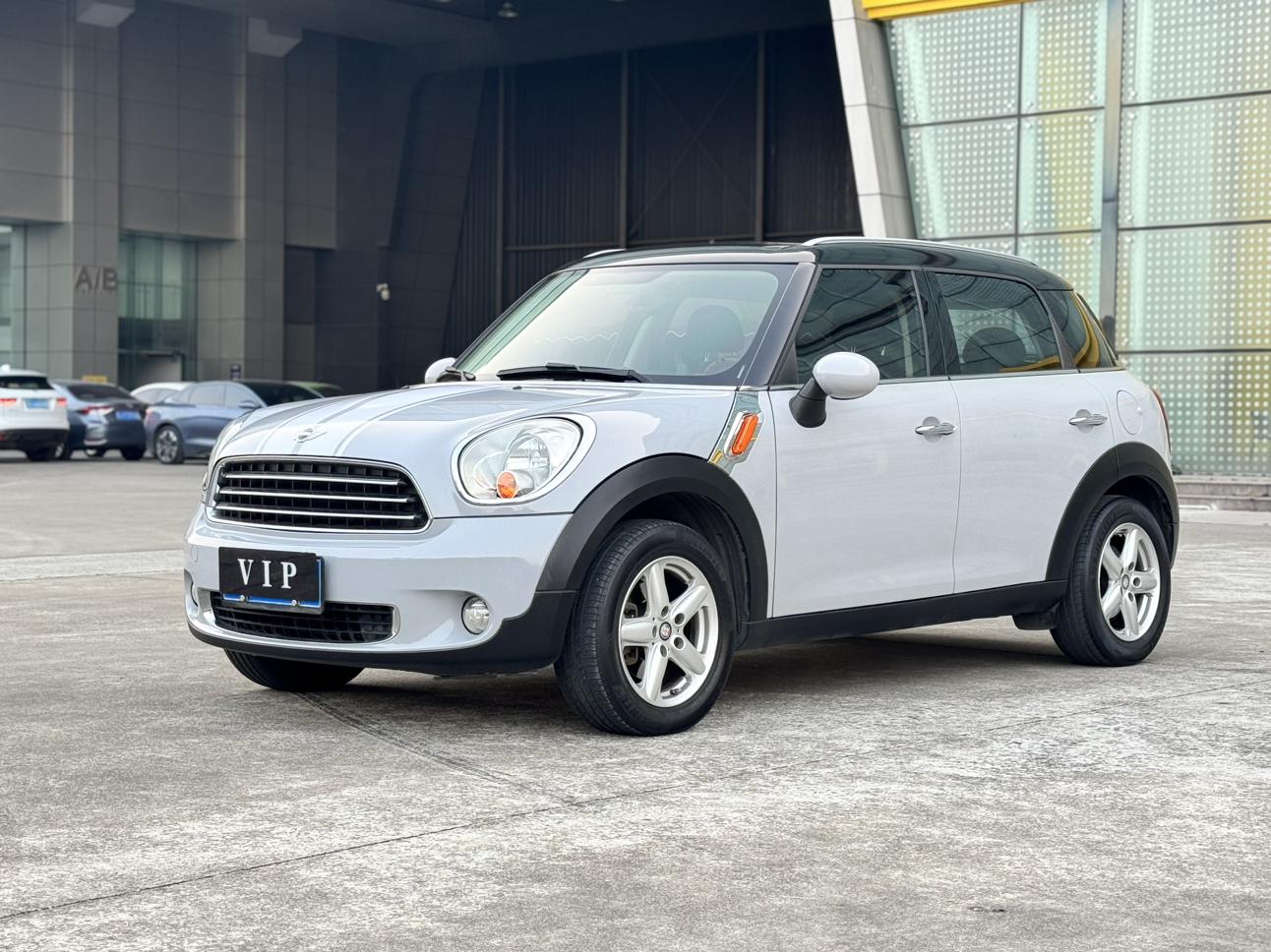 Mini Countryman 2014 thumb 8
