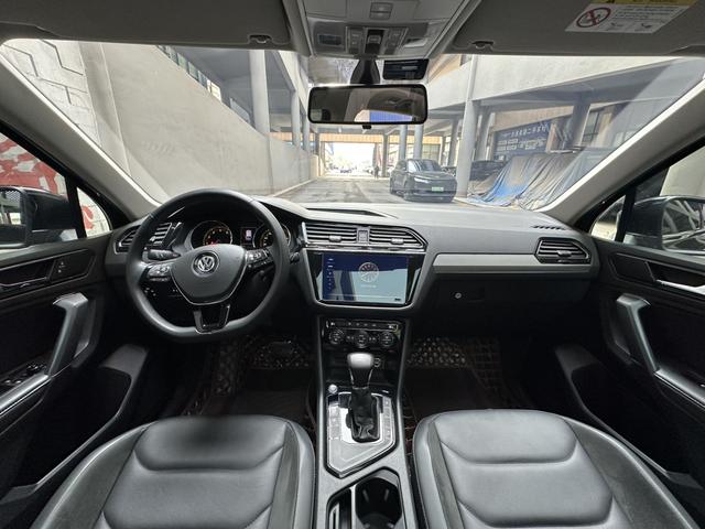 Volkswagen Tiguan 2020 thumb 5