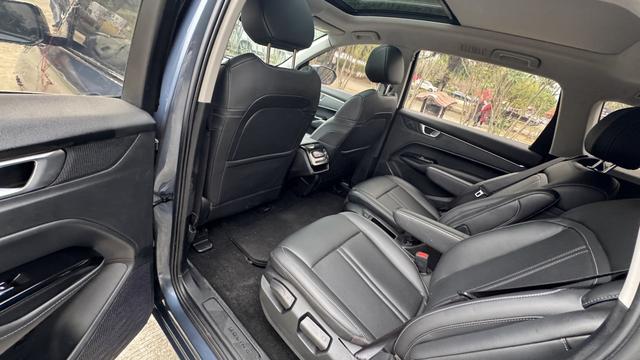 Wuling Victory 2020 thumb 3