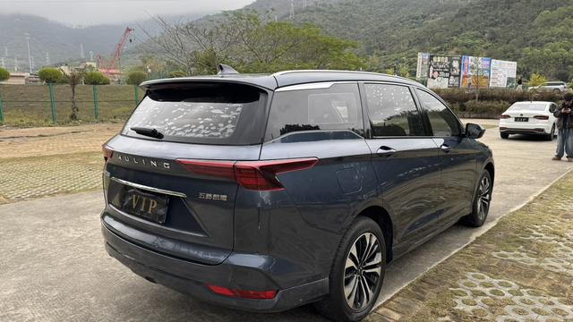 Wuling Victory 2020 thumb 6