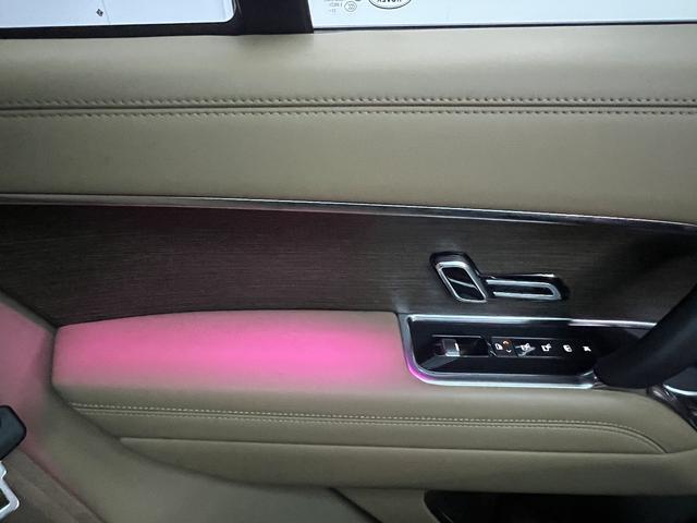 Land Rover Range Rover 2024 thumb 6
