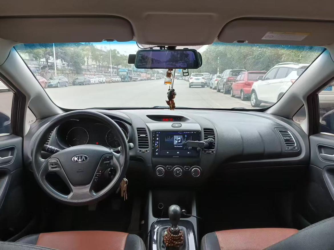 Kia K3 2016 thumb 5