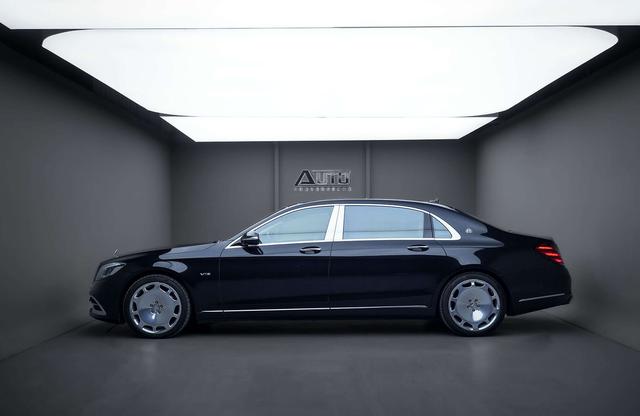 Mercedes-Benz S-Class 2017 thumb 2