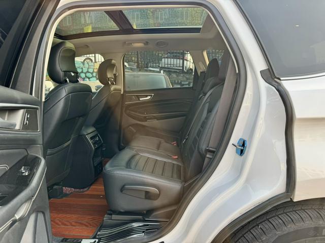 Ford Edge 2020 thumb 3