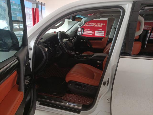 Lexus LX 2019 thumb 4