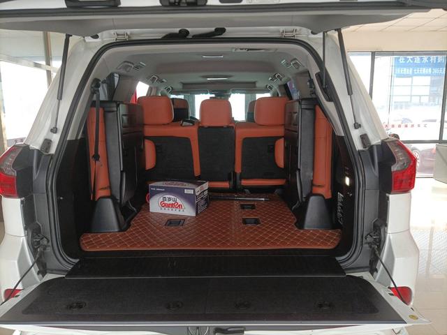 Lexus LX 2019 thumb 6