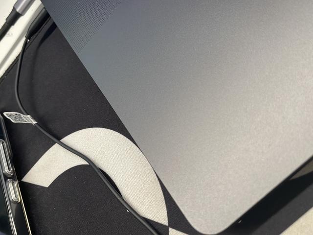 Lixiang (Li Auto) L8 2025 thumb 2