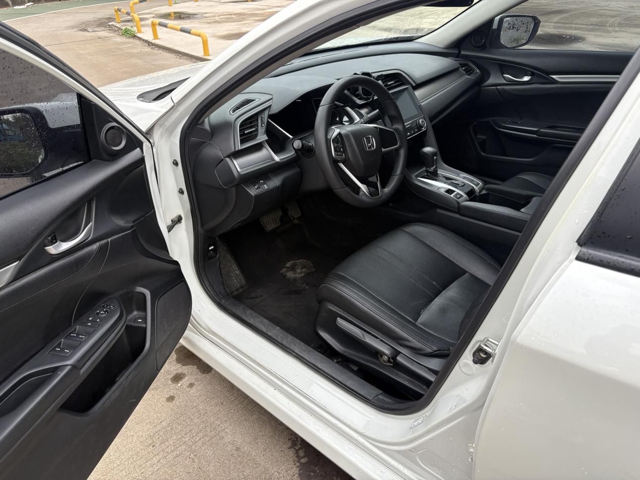 Honda Civic Ferio 2017 thumb 6